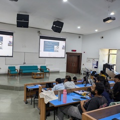 Project presentation in a lecture theatre